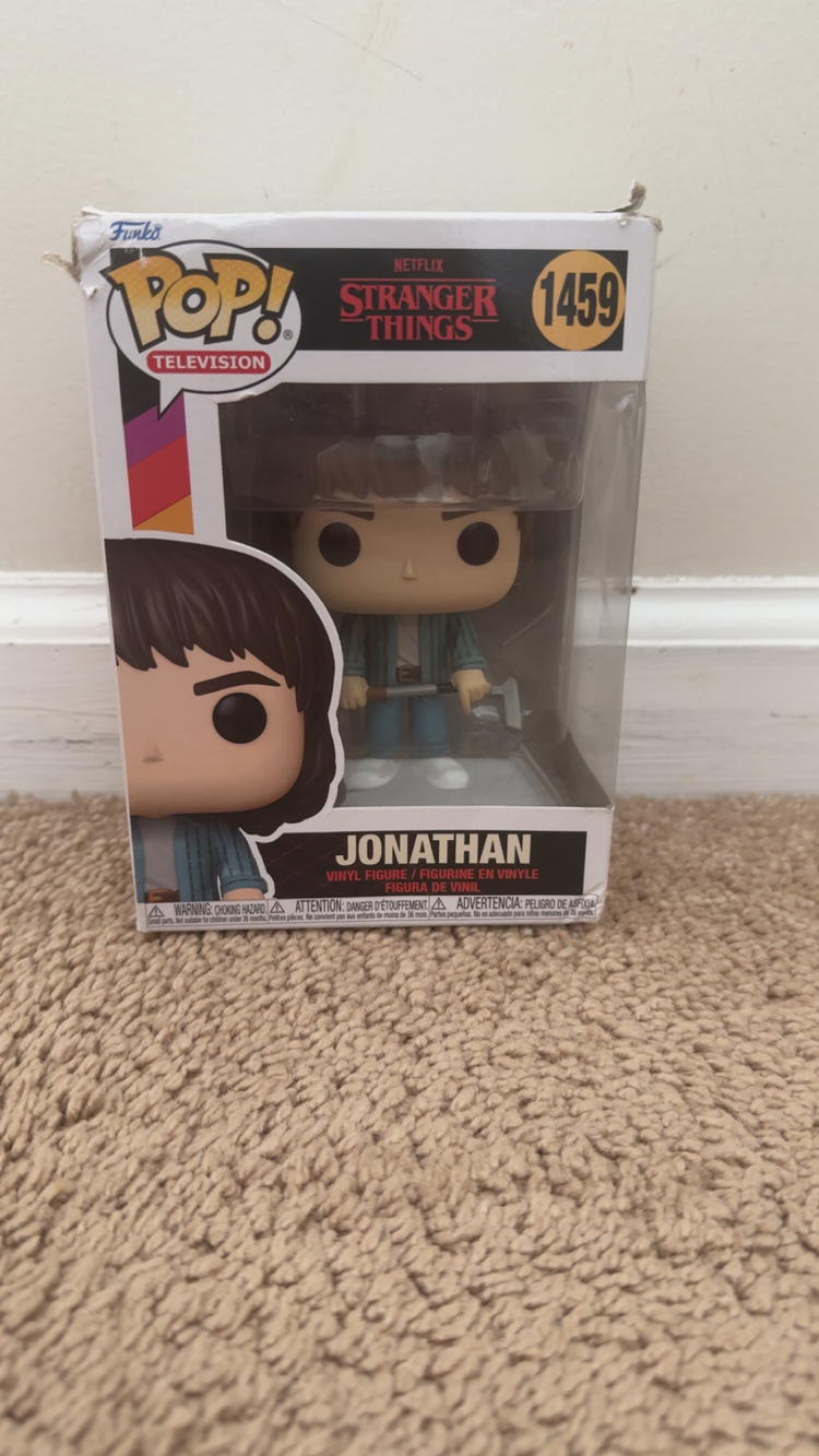 Stranger Things Jonathan #1459 Funko Pop! Television Vinyl Figure Season 4 Blue